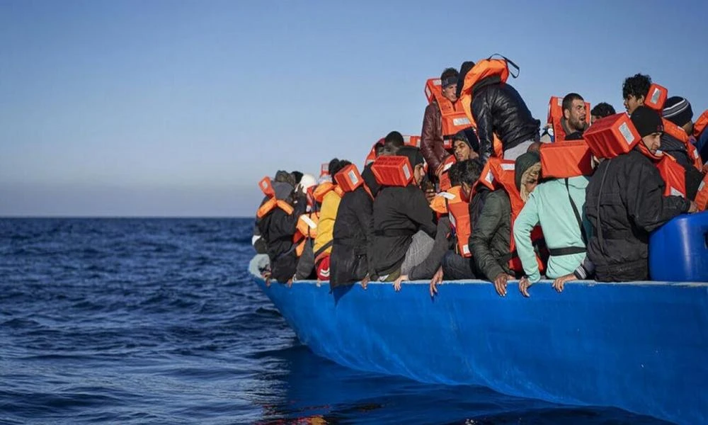Κρήτη: Εντοπίστηκε σκάφος με 117 μετανάστες στους Καλούς Λιμένες-Επιχείρηση για τη μεταφορά τους